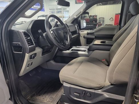 Used 2019 Ford F150 XLT w/ Equipment Group 302A Luxury image 10