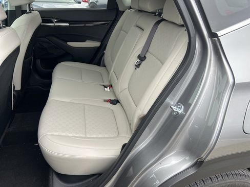 Certified 2023 Kia Seltos SX w/ SX Sunroof Package image 5