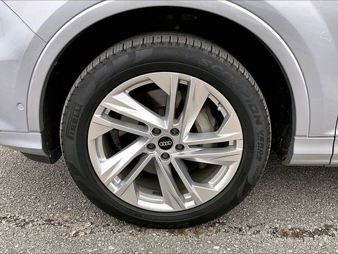 Used 2022 Audi Q7 3.0T Premium Plus image 12