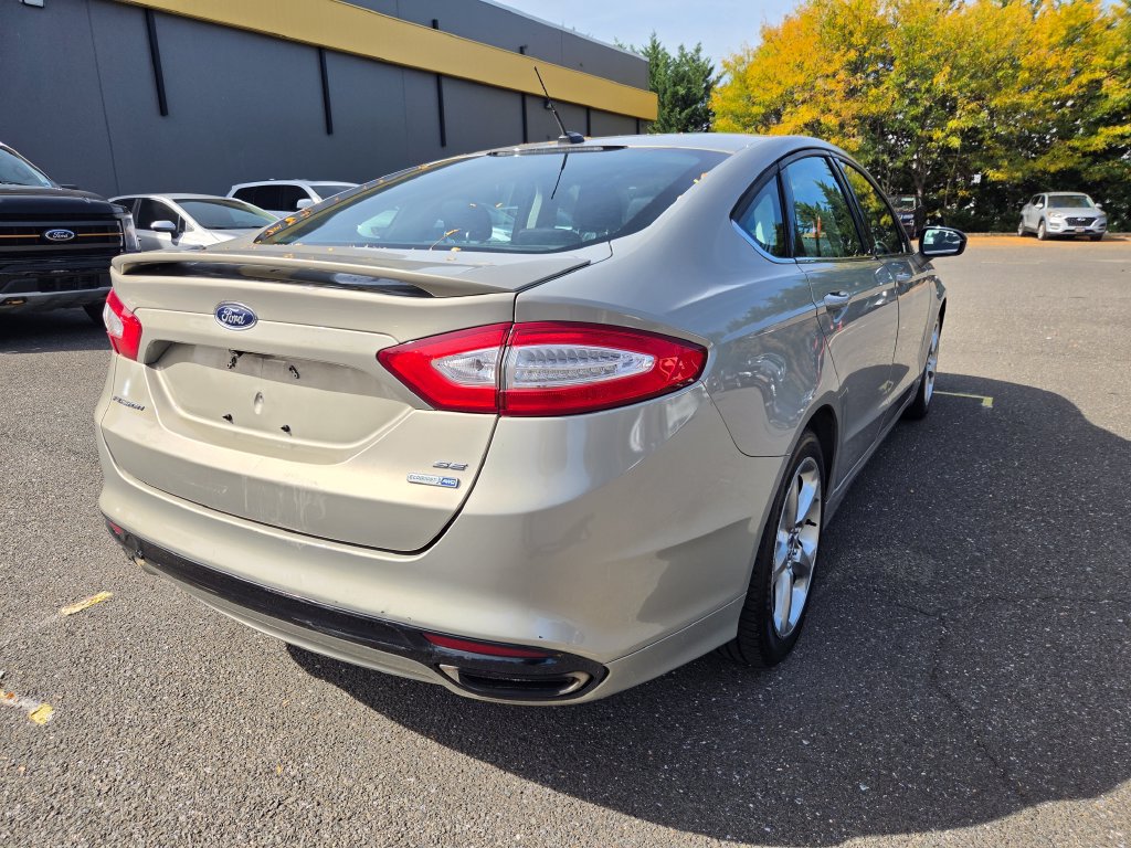 Used 2015 Ford Fusion SE w/ Equipment Group 201A AWD/4WD image 7