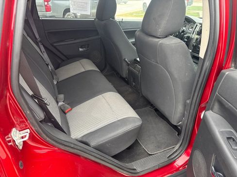 Used 2009 Jeep Grand Cherokee Laredo w/ Popular Equipment Group image 13