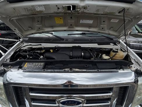 Used 2009 Ford E-450 and Econoline 450 RWD image 30