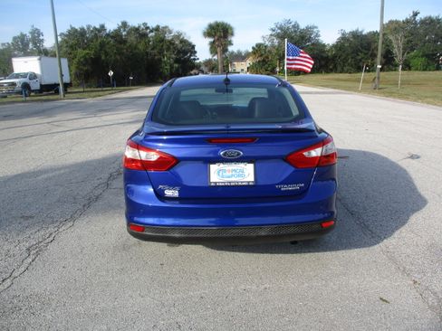 Used 2013 Ford Focus Titanium w/ Titanium Handling Pkg image 6