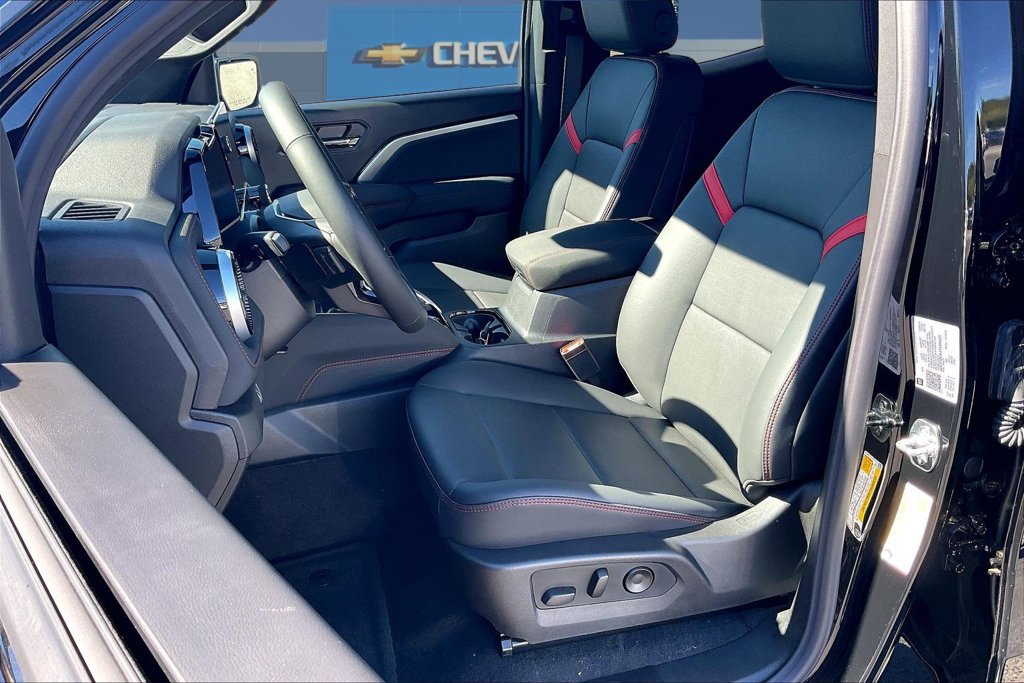 New 2026 Chevrolet Colorado Z71 w/ Technology Package AWD/4WD image 25