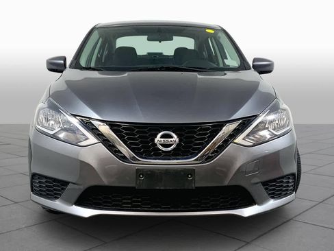 Used 2016 Nissan Sentra SV image 4