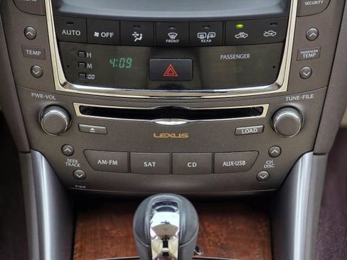 Used 2010 Lexus IS 250 AWD image 19