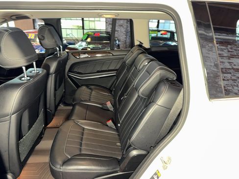 Used 2014 Mercedes-Benz GL 450 4MATIC image 60