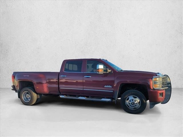 Used 2016 Chevrolet Silverado 3500 High Country w/ Duramax Plus Package AWD/4WD image 5