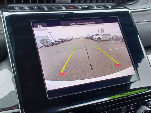 Used 2023 Jeep Grand Cherokee Altitude AWD/4WD image 22