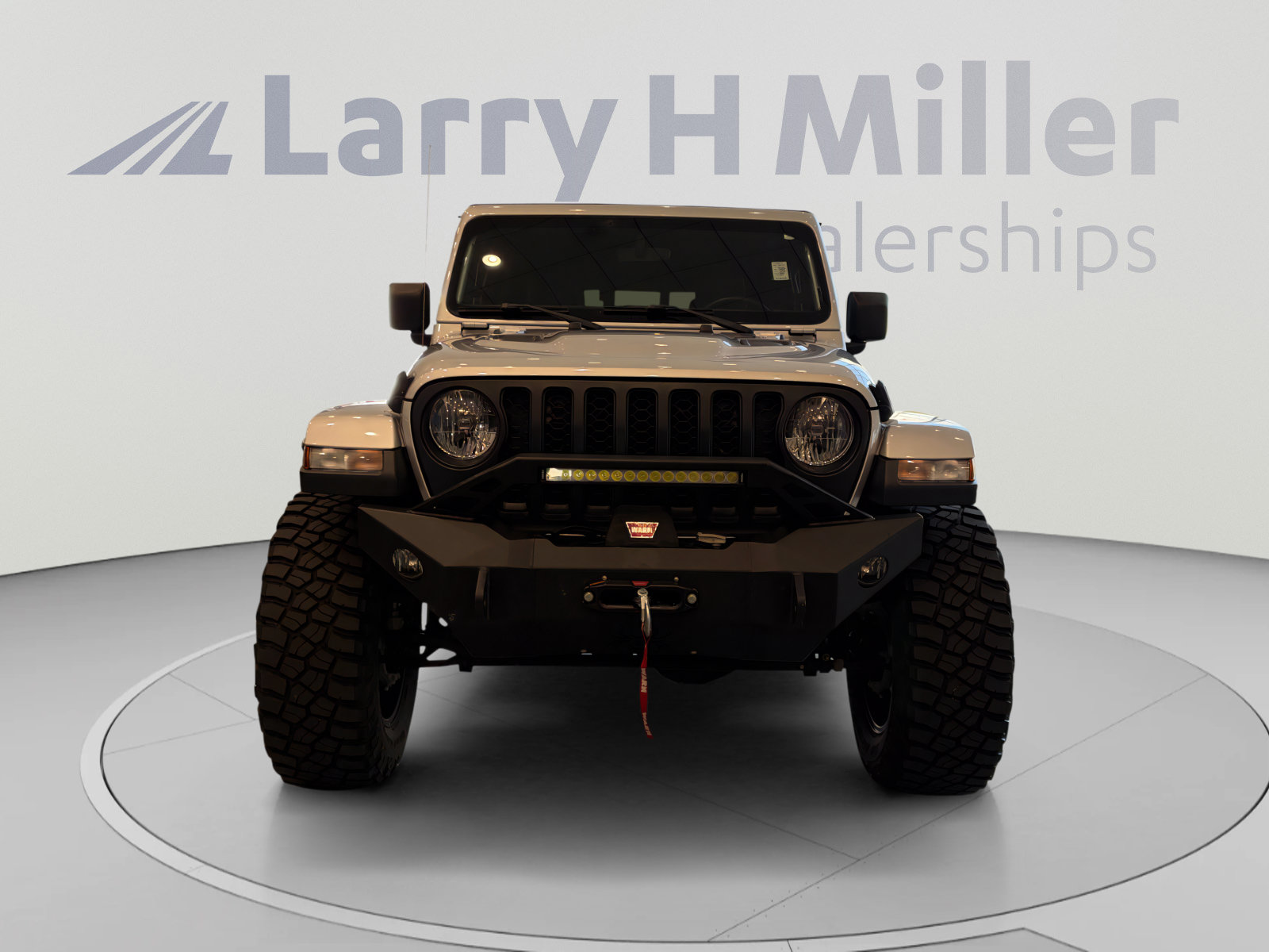 Used 2022 Jeep Gladiator Sport AWD/4WD image 8