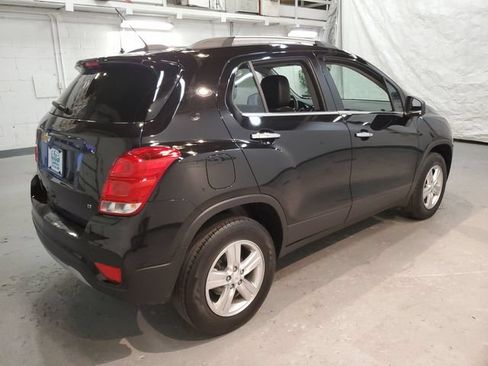 Used 2019 Chevrolet Trax LT w/ LT Convenience Package AWD/4WD image 5