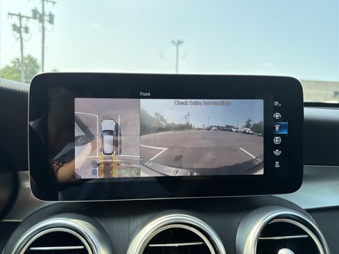 Certified 2021 Mercedes-Benz GLC 300 4MATIC image 22