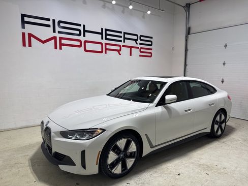 Used 2023 BMW i4 eDrive35 w/ Premium Package image 8