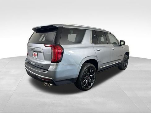 Used 2023 GMC Yukon Denali w/ Denali Reserve Package AWD/4WD image 6