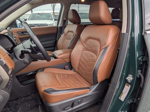 Certified 2023 Nissan Pathfinder Platinum image 13