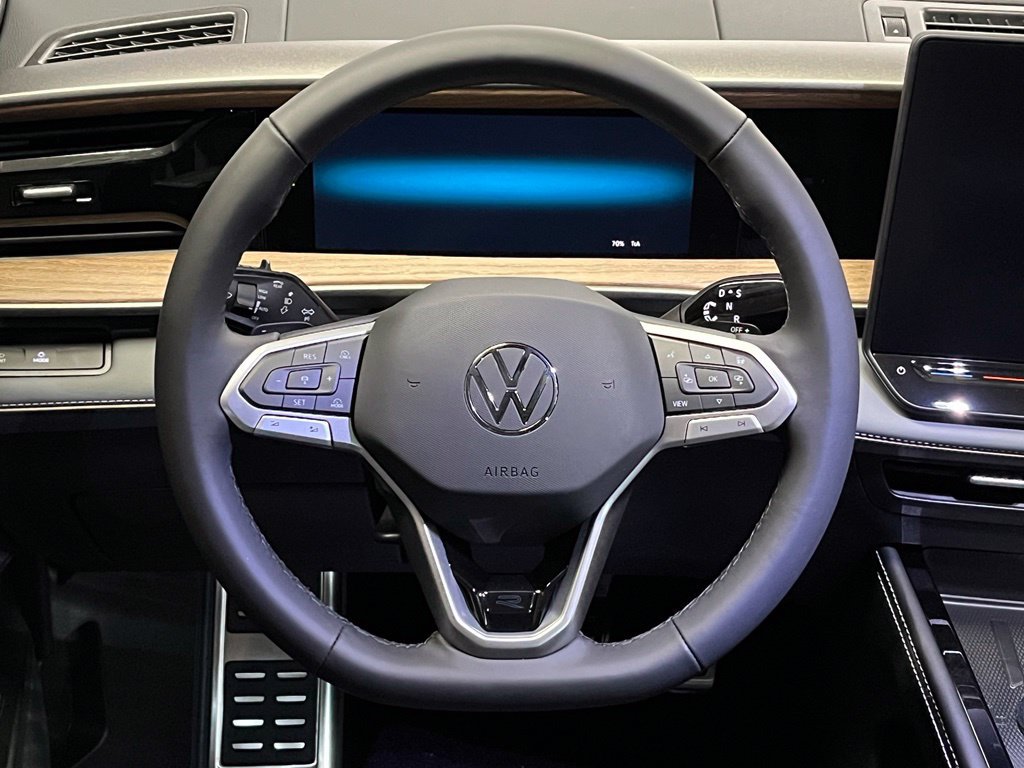 New 2027 Volkswagen Atlas SEL R-Line AWD/4WD image 7