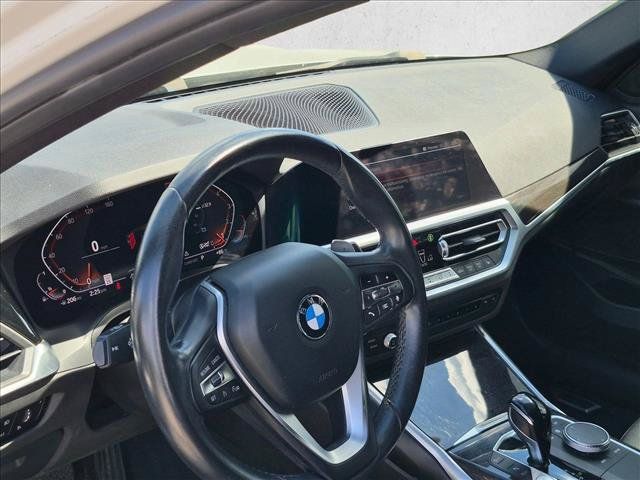 Used 2020 BMW 330i Sedan w/ Convenience Package RWD image 8