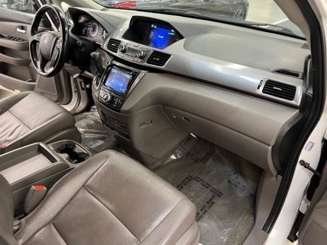 Used 2014 Honda Odyssey Touring image 18