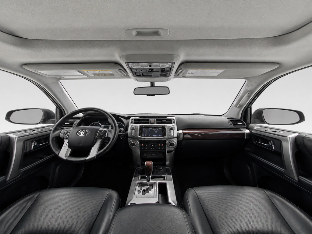 Used 2018 Toyota 4Runner Limited AWD/4WD image 14