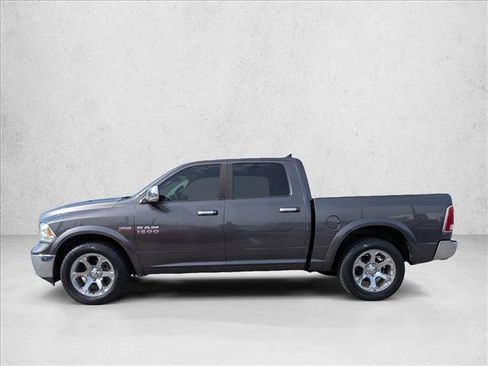 Used 2014 RAM 1500 Laramie w/ Convenience Group AWD/4WD image 7