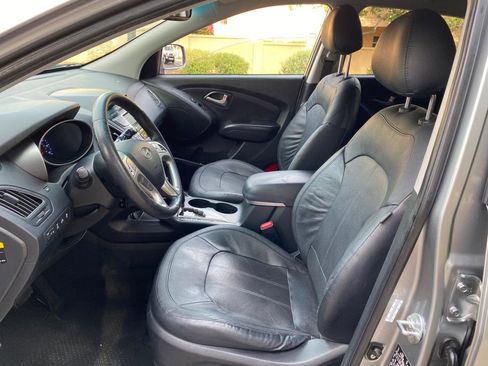 Used 2012 Hyundai Tucson Limited image 36