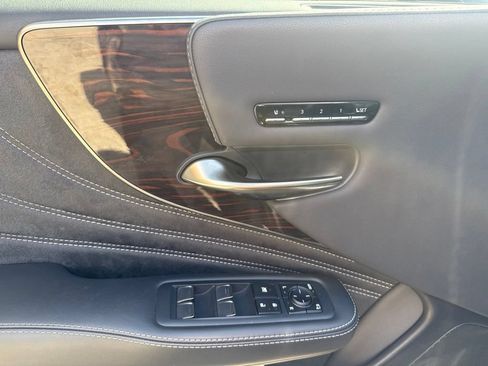 Certified 2023 Lexus LS 500 w/ Interior Upgrade Package RWD image 14