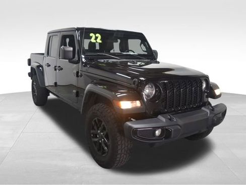 Certified 2022 Jeep Gladiator Sport image 6