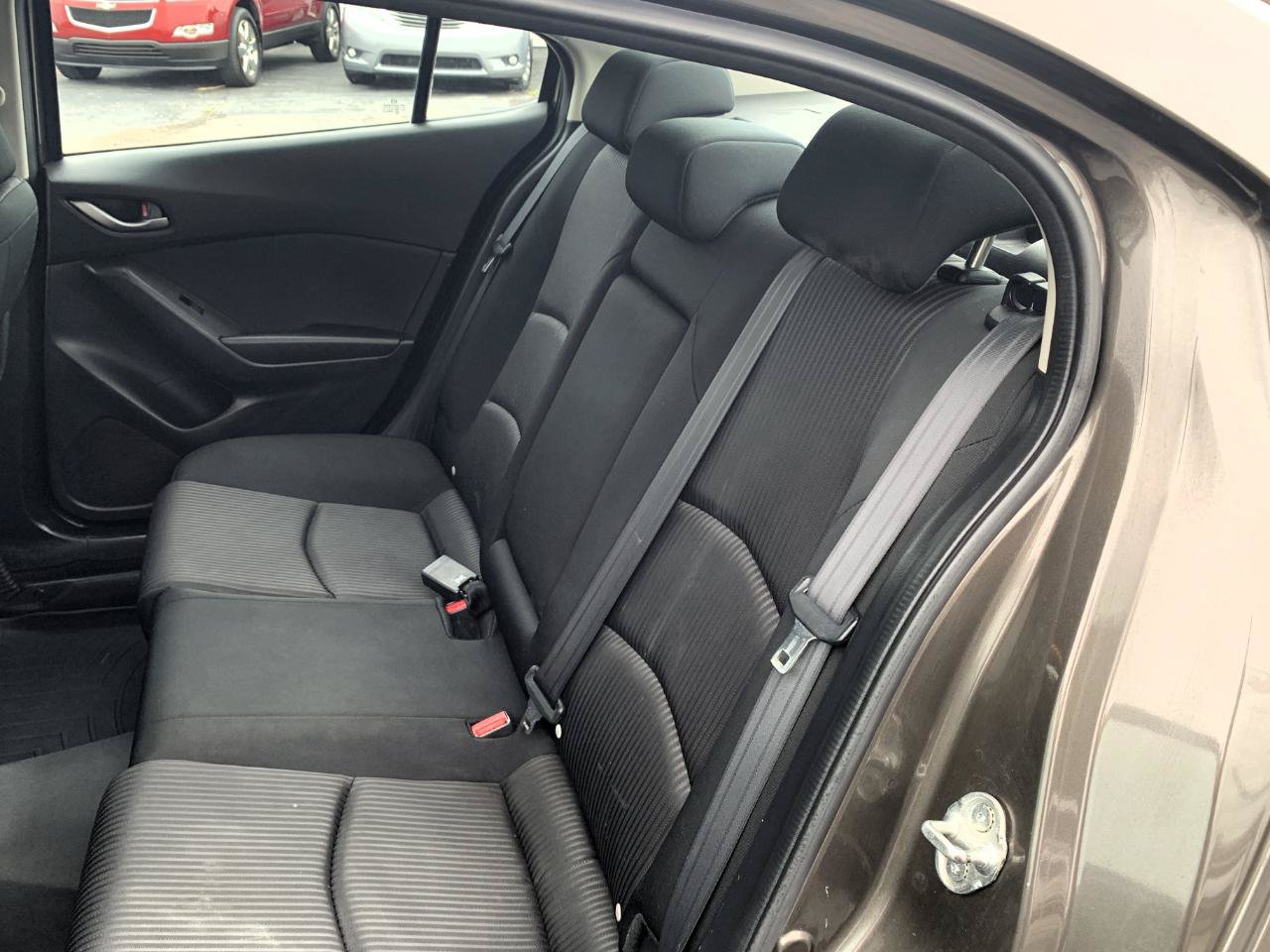 Used 2014 MAZDA MAZDA3 i Touring FWD image 25