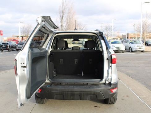 Used 2018 Ford EcoSport SE w/ SE Convenience Package image 10
