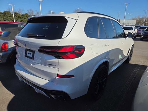 New 2026 BMW X5 xDrive40i image 3