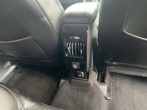 Used 2022 Jeep Compass Latitude AWD/4WD image 9