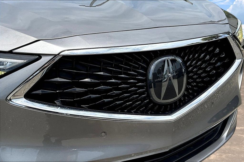 Used 2023 Acura MDX w/ Technology Package FWD image 33