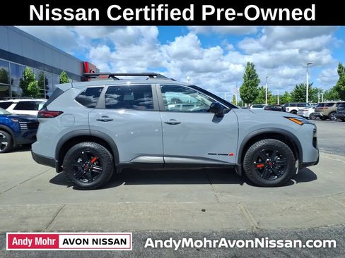 Certified 2025 Nissan Rogue SV AWD/4WD image 8