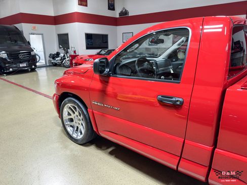 Used 2005 Dodge Ram 1500 Truck SRT-10 RWD image 33
