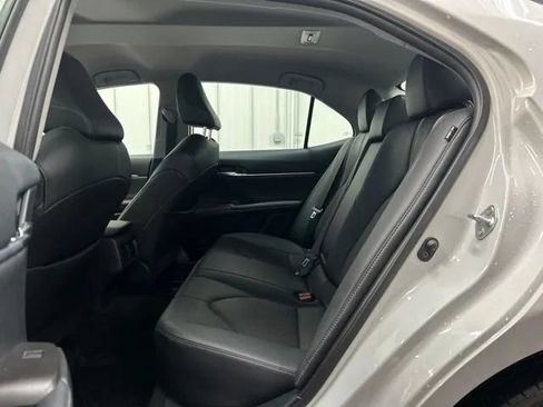 Used 2023 Toyota Camry XSE AWD/4WD image 12