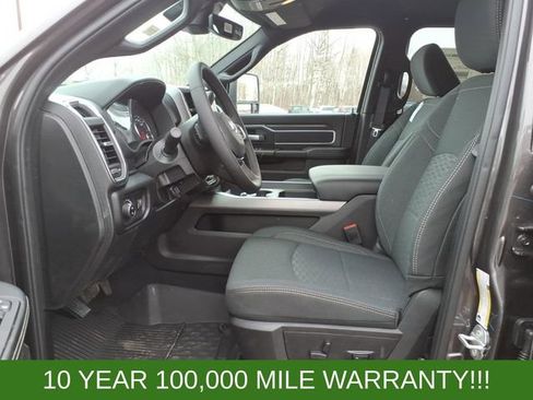 New 2026 RAM 2500 Big Horn AWD/4WD image 11