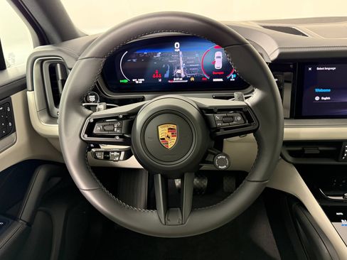 Certified 2026 Porsche Cayenne AWD/4WD image 11