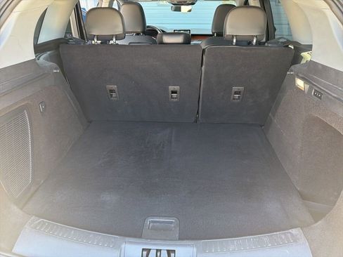 Used 2022 Lincoln Corsair Reserve w/ Luxury Package FWD image 12