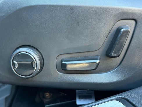 Certified 2024 Volvo V60 B5 Cross Country Plus image 22