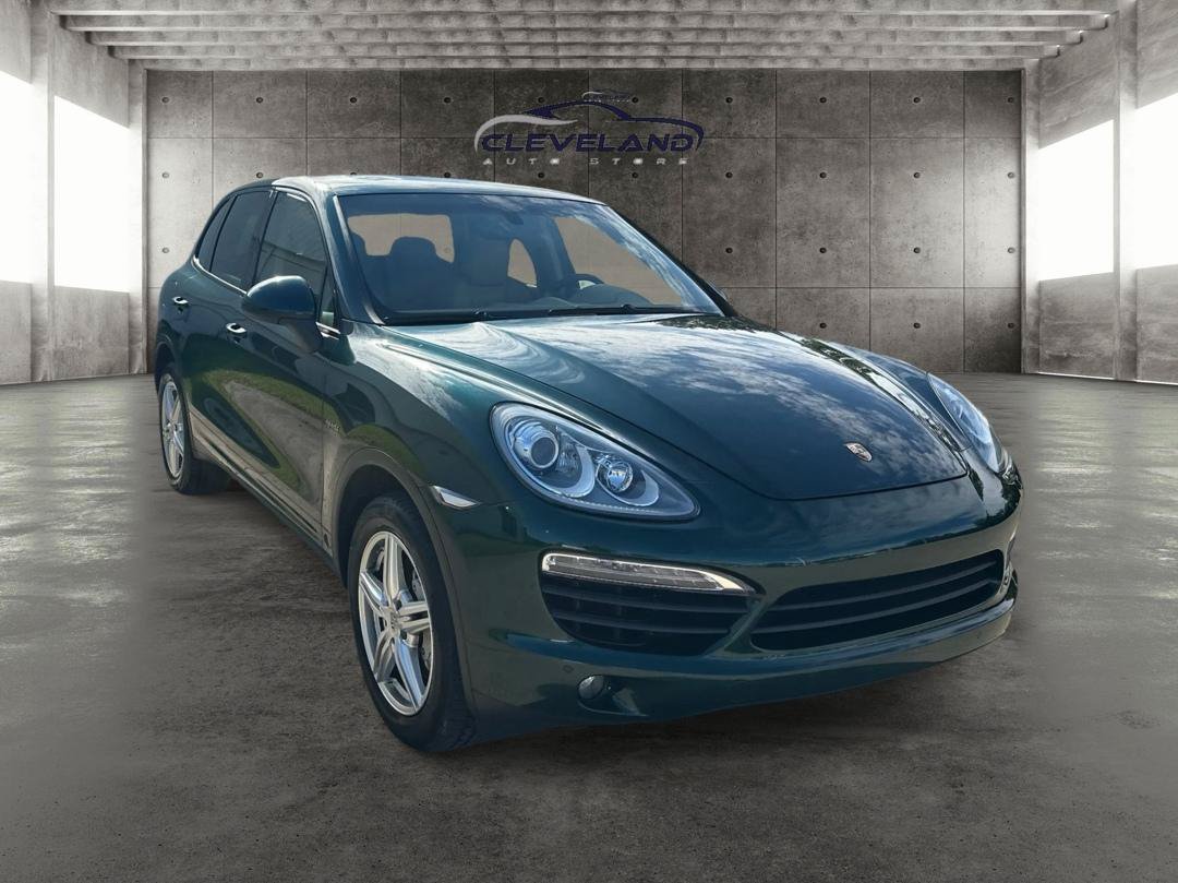 Used 2014 Porsche Cayenne S AWD/4WD image 1