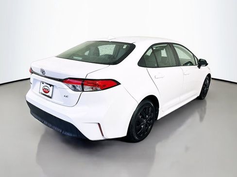 Certified 2024 Toyota Corolla LE FWD image 5