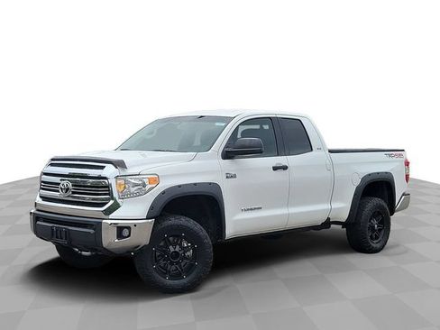 Used 2017 Toyota Tundra SR AWD/4WD image 1