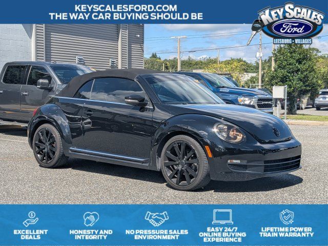Used 2013 Volkswagen Beetle 2.5 FWD image 1