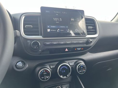 New 2026 Hyundai Venue SEL image 21