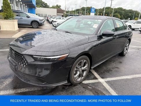 Used 2024 Honda Accord EX image 2