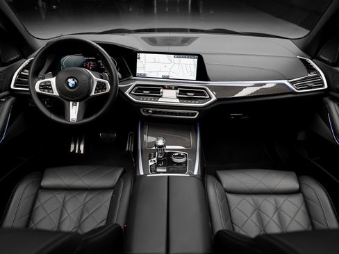 Used 2023 BMW X5 M50i w/ Executive Package image 42