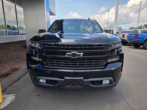 Used 2021 Chevrolet Silverado 1500 RST AWD/4WD image 2