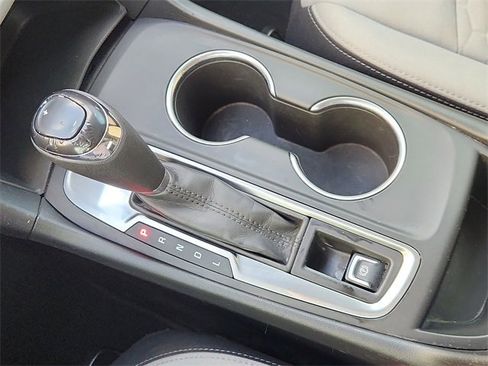 Certified 2019 Chevrolet Equinox LS image 15