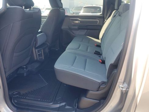 Used 2022 RAM 1500 Big Horn AWD/4WD image 16