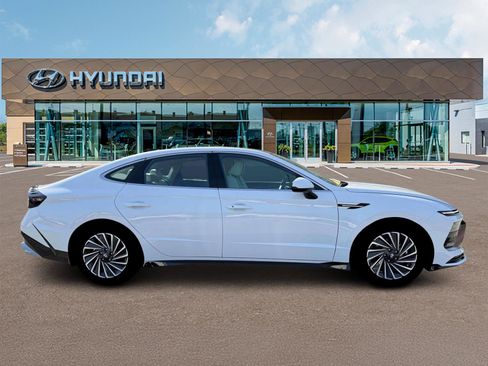 New 2026 Hyundai Sonata SEL image 9